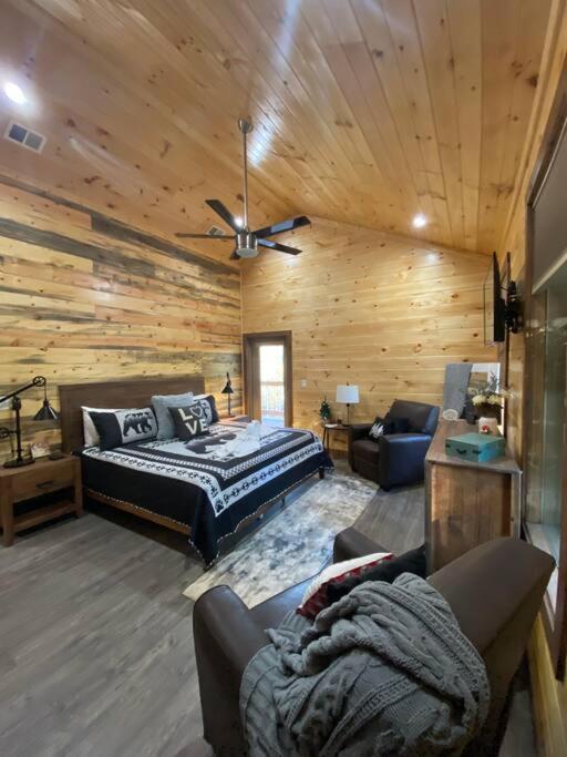 פיג'ן פורג' The Grand Tennessean Cabin- Four Bedroom Luxury Cabin In The Mountains מראה חיצוני תמונה