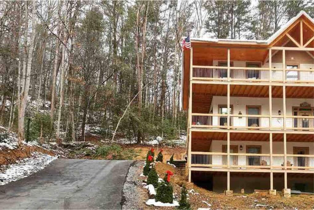 פיג'ן פורג' The Grand Tennessean Cabin- Four Bedroom Luxury Cabin In The Mountains מראה חיצוני תמונה