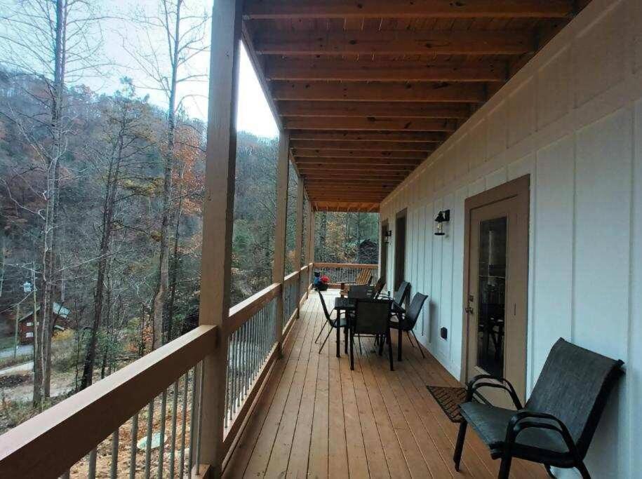 פיג'ן פורג' The Grand Tennessean Cabin- Four Bedroom Luxury Cabin In The Mountains מראה חיצוני תמונה
